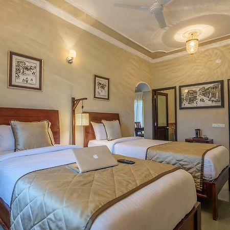 Zade House Bed & Breakfast Udaipur Bagian luar foto